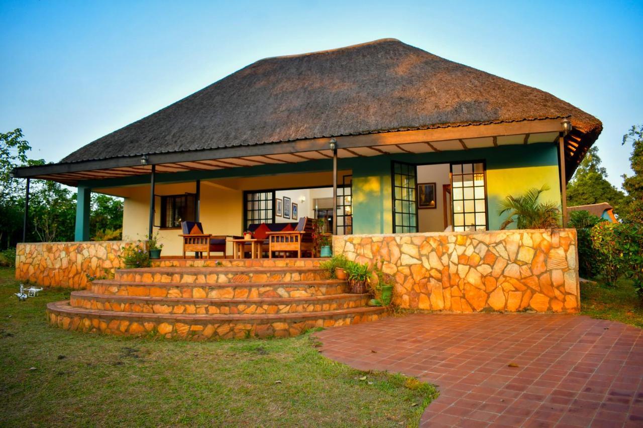 Buyala Bliss On The Nile Villa Jinja Exterior foto