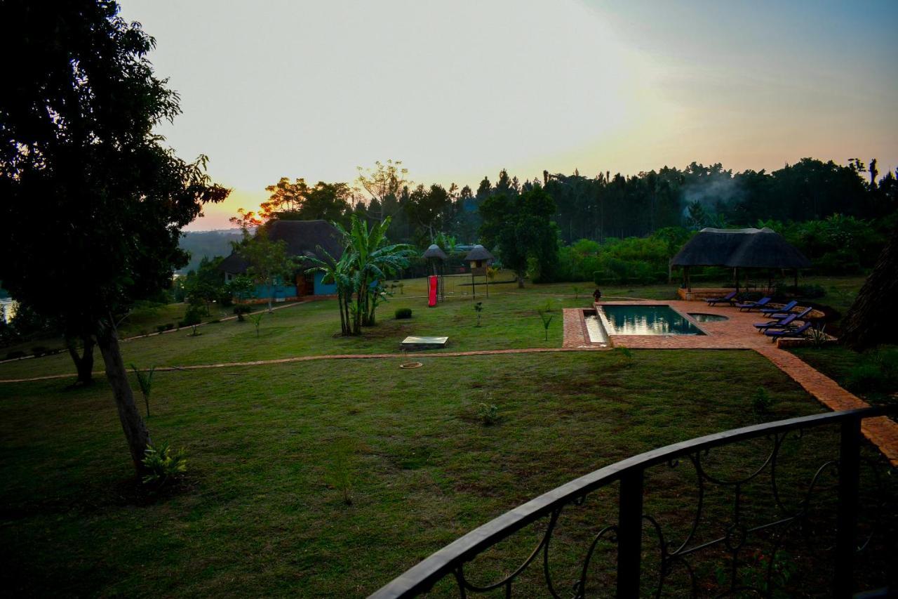 Buyala Bliss On The Nile Villa Jinja Exterior foto