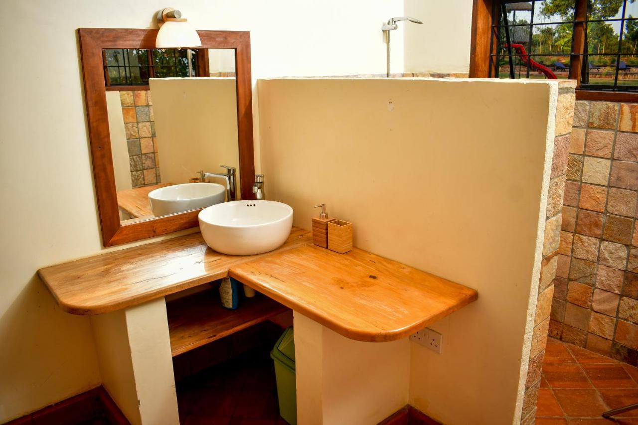 Buyala Bliss On The Nile Villa Jinja Exterior foto